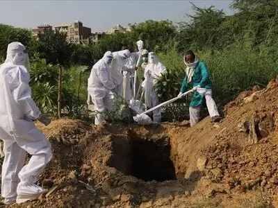 مرگ ۳۸۱۳ نفر از بیمه‌شدگان تامین اجتماعی بر اثر کرونا/ مستمری بازماندگان در چه شرایطی پرداخت می‌شود؟