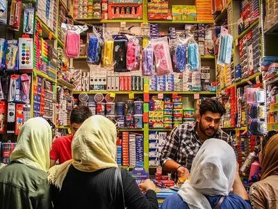 اجرای طرح فروش فوق‌العاده نوشت‌افزارها به جای برپایی نمایشگاه پاییزه در استان مرکزی