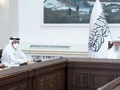 دیدار وزیر خارجه قطر با رئیس دولت طالبان در کابل