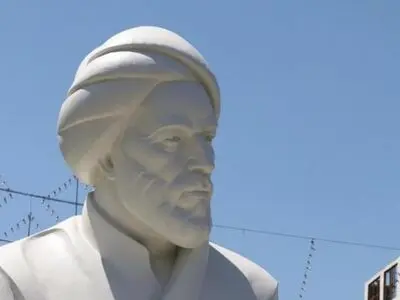 رونمایی از یادمان حکیم و فیلسوف ایرانی در مشهد