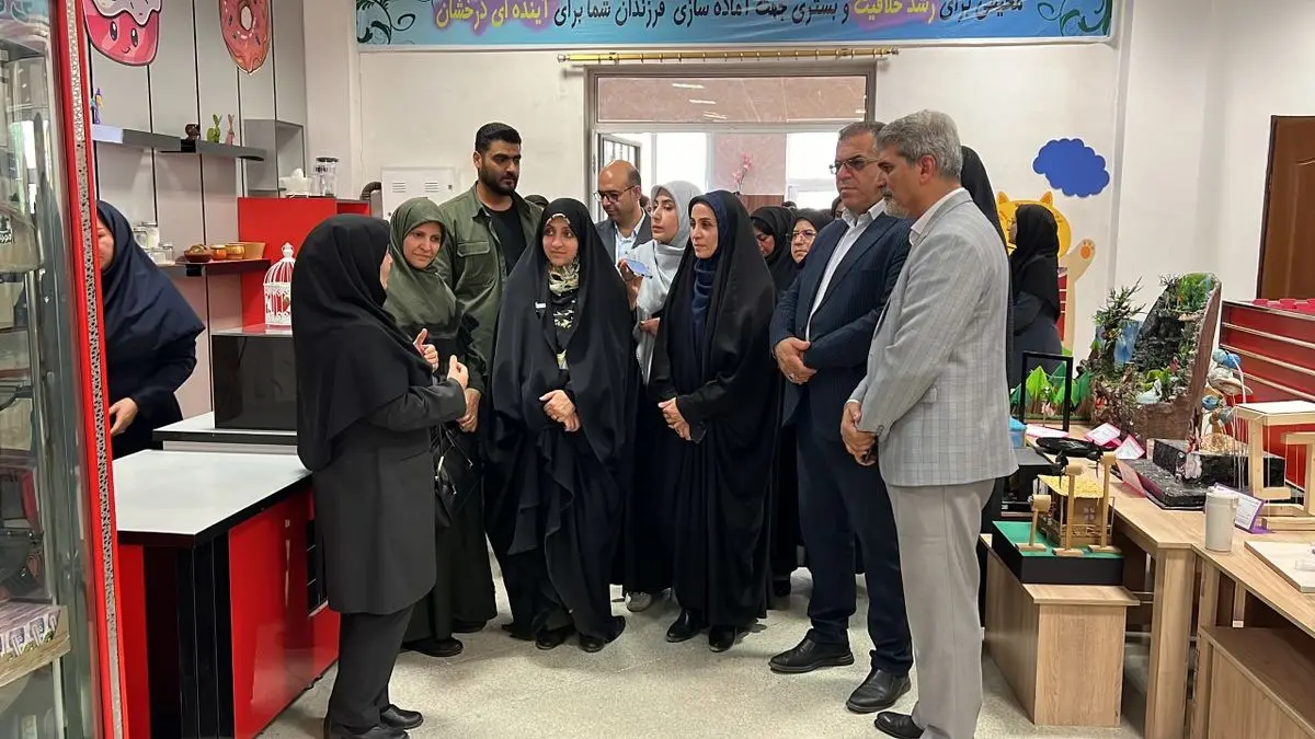 حمایت معاونت زنان ریاست جمهوری از توسعه آموزشهای فناورانه برای دختران