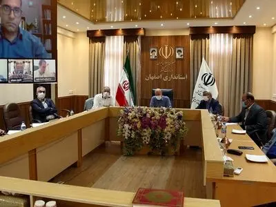 تشکیل کلینیک های اقتصادی در اصفهان/حل مشکل واحدهای فولادی از طریق باز کردن LC داخلی دنبال می‌شود/مشکل واحد‌های تولیدی استاندارد، گمرک و قاچاق کالا است