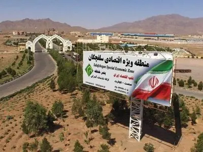 گمرک سلفچگان پل ارتباطی شمال به جنوب