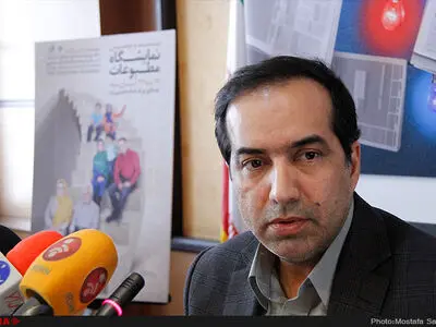 نسخه جدید قانون مطبوعات به‌زودی به مجلس ارائه می‌شود/تخلفات حرفه‌ای رسانه‌ها باید درون صنف رسیدگی شود