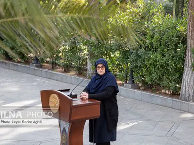 متحدثة الحكومة الإيرانية: التفاوض والتأهب الدفاعي، استراتيجيتان متكاملتان لحماية المصالح الوطنية