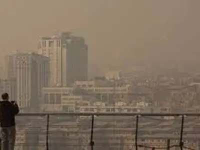 تشدید آلودگی هوای پایتخت/ ۲۰ ایستگاه در وضعیت قرمز