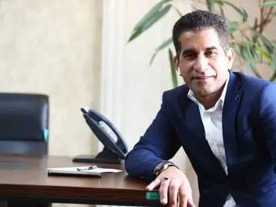 کامرانی فر: نباید بازی پرسپولیس دیر شروع می‌شد