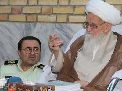 حفظ و پاسداری از حجاب تکلیفی مهم است
