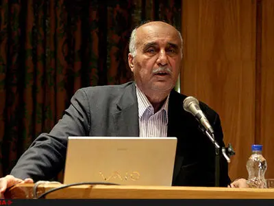 وزیر اسبق بهداشت: دولت باید اشتباهات گذشته را ترمیم کند