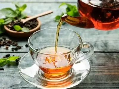 چای یا قهوه ؛ کدام برای سلامت استخوان زنان سالمند مفید است؟