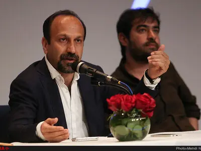 فرهادی: میزان استقبال تماشاگران از فیلم‌هایم برایم اهمیت دارد+فیلم