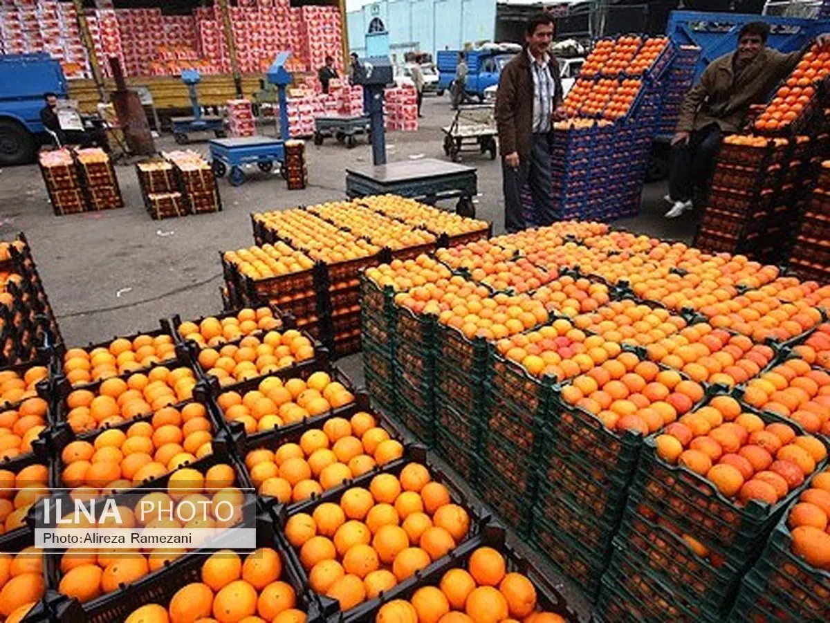 کاهش قیمت گوجه فرنگی و انار + جدول قیمت