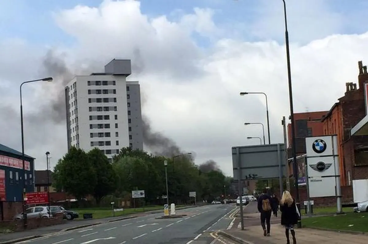 استادیوم منچستر آتش گرفت