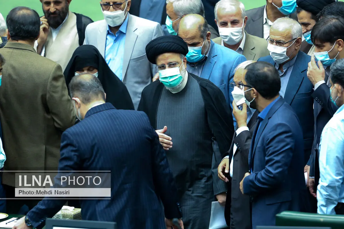 رئیسی و مخبر در جلسه امروز مجلس شورای اسلامی حاضر شدند 