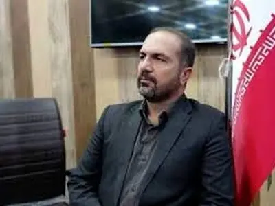 در بازدید سرزده فرماندار گچساران، کارمندان یا خوابند یا غایب و رئیس اداره هم حضور نداشت! /فیلم