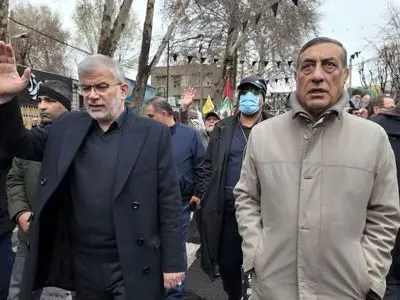 ایستادگی با جان و روح این مردم عجین شده است