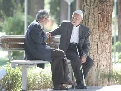پرداخت ۲۰۰ هزار تومان هدیه نقدی به خانوارهای دارای سالمند