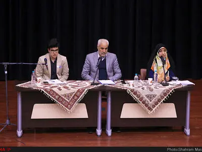 روز دانشجو در دانشگاه علوم پزشکی اصفهان