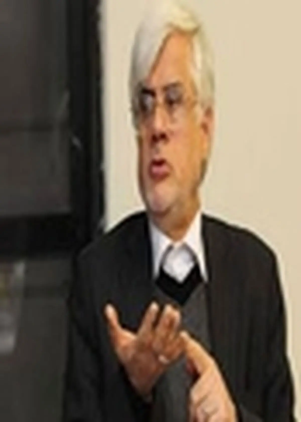 اصلاح طلبان چیزی برای افشا ندارند / به زودی جریان ائتلاف با اصولگرایان در مجلس را مطرح می کنم