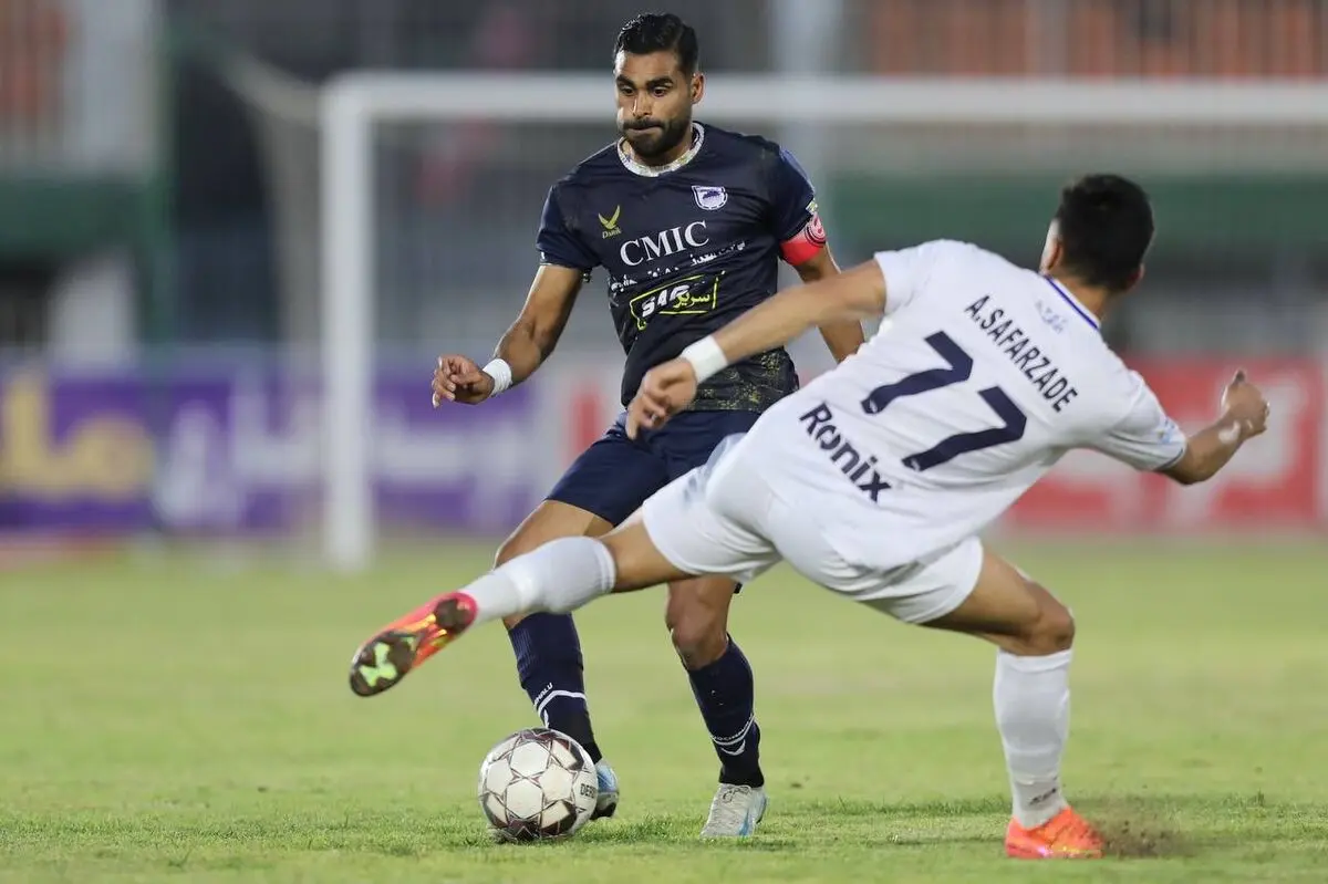 چادرملو1-0ملوان؛شکار قو در کویر با کمک VAR؛
پیروزی دلچسب چادرملو برابر ملوان با گل خدادادی