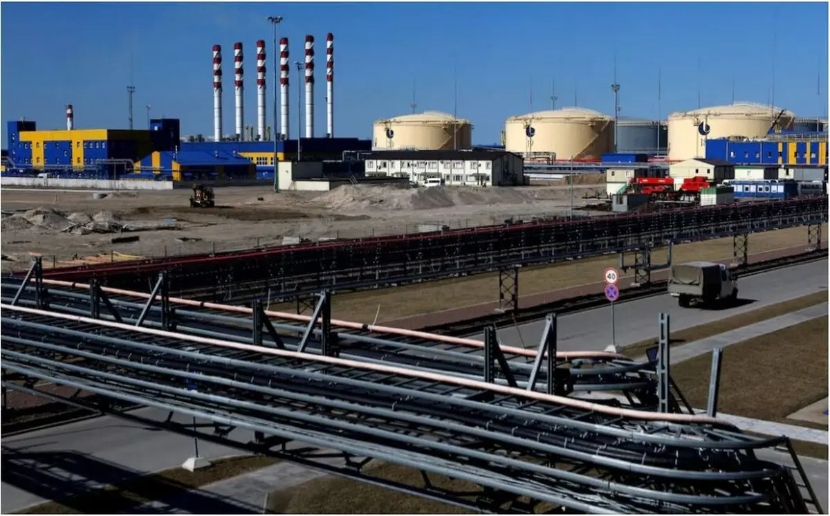 هندیها نفت روسیه را از نهادهای غیرتحریمی میخرند