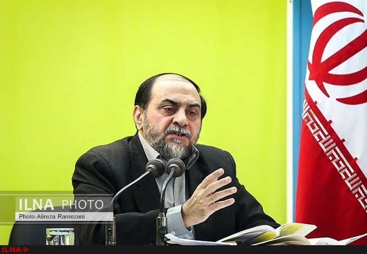 رحیم‌پور ازغدی دلایل واهی برای لغو سخنرانی‌‌اش می‌تراشد/ برای ارائه اسناد نفوذ هنوز وقت هست