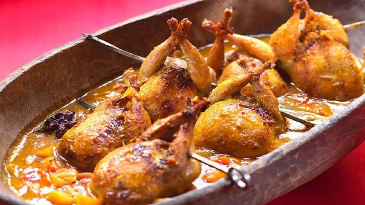 طرز تهیه خورش بلدرچین مجلسی با سس پرتقال