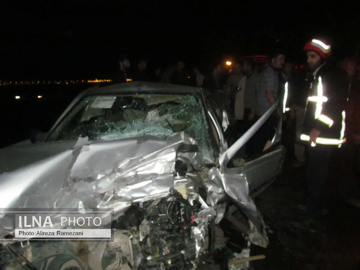 برخورد چهار خودرو در پل اردهال کاشان سه مصدوم برجای گذاشت