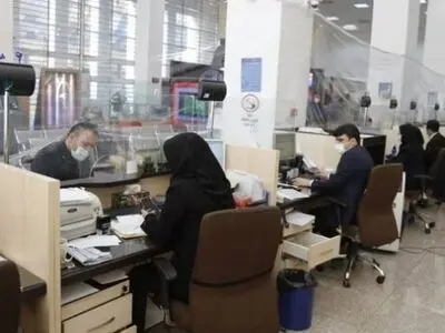 سخت‌گیری بانک‌ها در پرداخت تسهیلات به مردم قابل قبول نیست