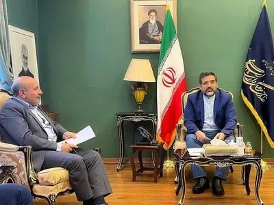 بررسی ایجاد پردیس صنایع فرهنگی و خلاق ماکو در نشست با وزیر ارشاد