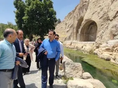 طاق‌بستان برند گردشگری غرب کشور است