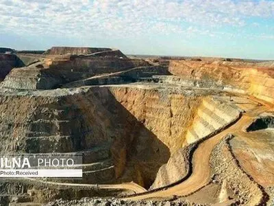 افتتاح ۲ میلیارد و ۳۰۰ میلیون دلار طرح معدنی و صنایع معدنی در هفته دولت