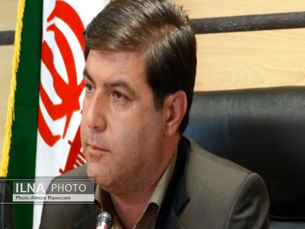 ذخیره‌سازی 1500 تن سیب درختی برای عرضه در بازار شب عید تهران 