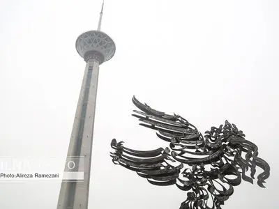 تماشای «مامان» و «منصور» زیر باران/ صحبت‌های افخمی باز هم حاشیه‌ساز شد/ شیشلیک در صدر محبوبترین فیلم‌های جشنواره