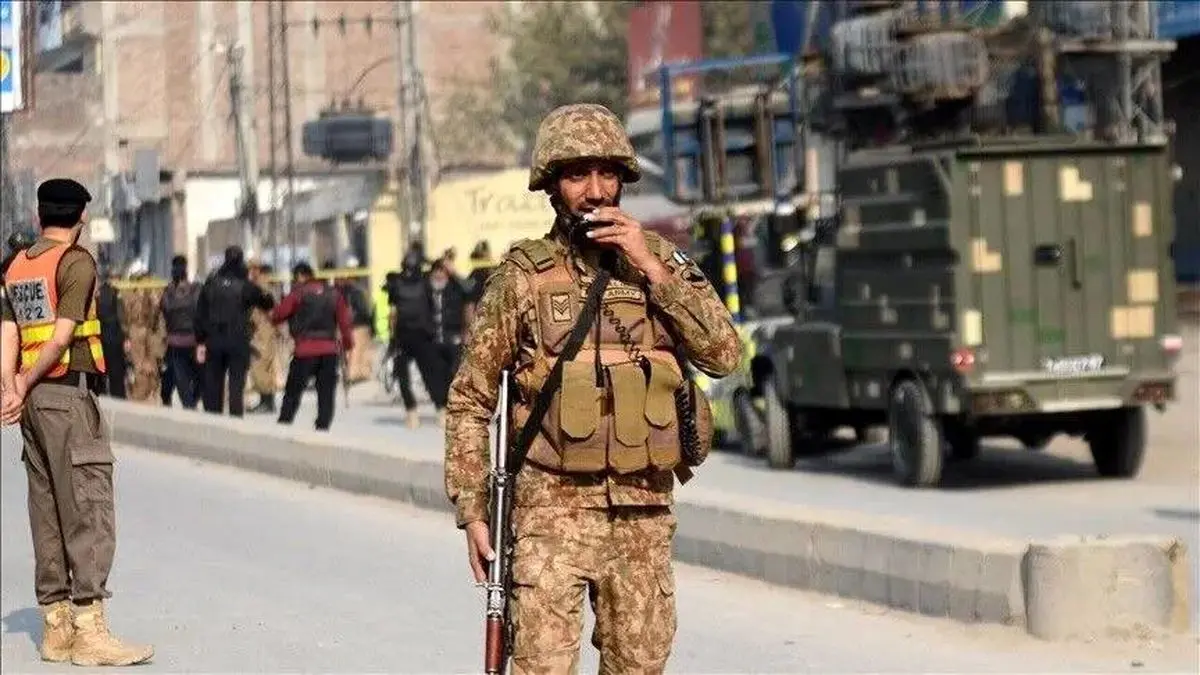 کشته شدن ۹ پلیس در درگیری با شبه‌نظامیان در پاکستان