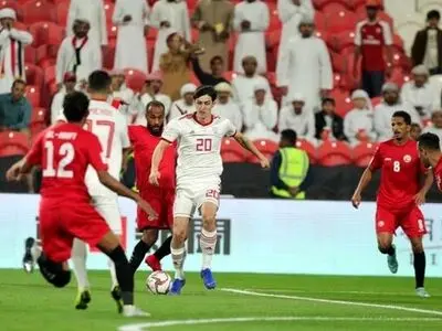 تشکیل جلسه بازیکنان یمن پس از شکست سنگین مقابل ایران(عکس)