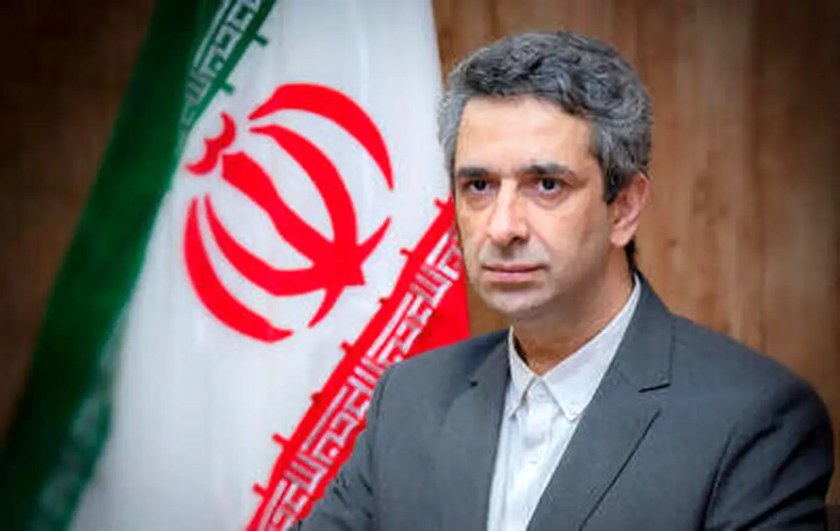 هر صدایی که مروج دودستگی در جامعه باشد، در خدمت دشمنان است