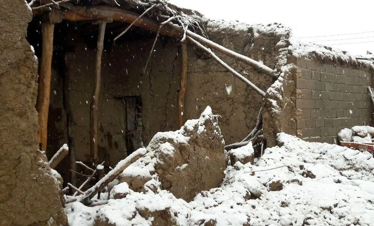 تخریب 30 واحد مسکونی مددجویان کمیته امداد بابل بر اثر بارش برف