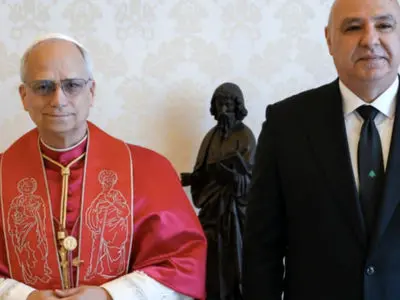 سفر تاریخی پاپ به لبنان؛ تأکید بر رسالت صلح و همزیستی در میانهٔ تنش‌های منطقه‌ای