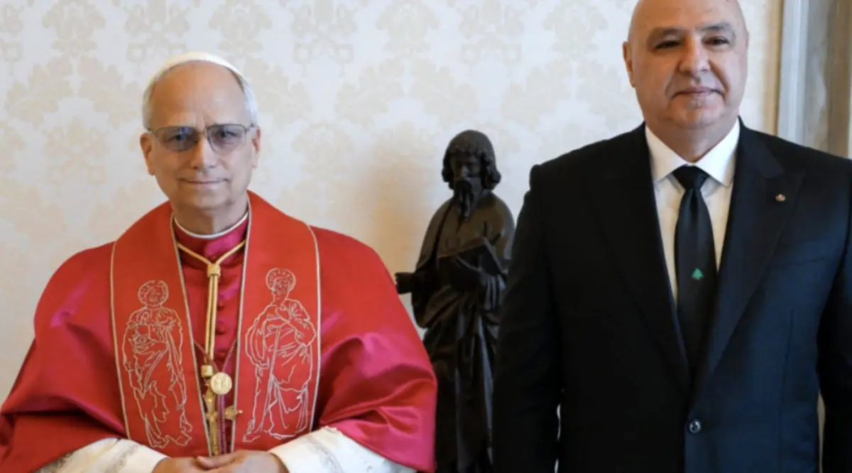 سفر تاریخی پاپ به لبنان؛ تأکید بر رسالت صلح و همزیستی در میانهٔ تنش‌های منطقه‌ای