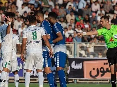 حذف داوران پشت دروازه