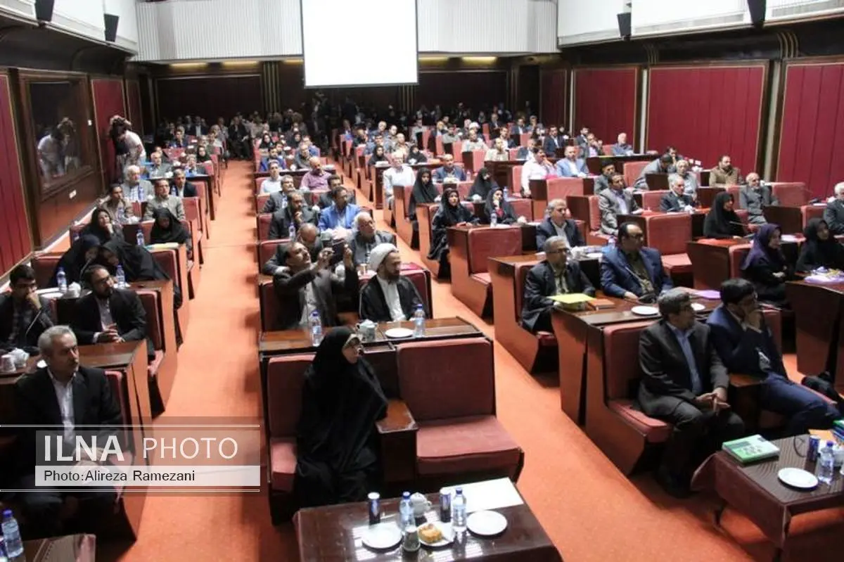 تقویت سرمایه اجتماعی زمینهساز تحقق همبستگی مردم و دولت است