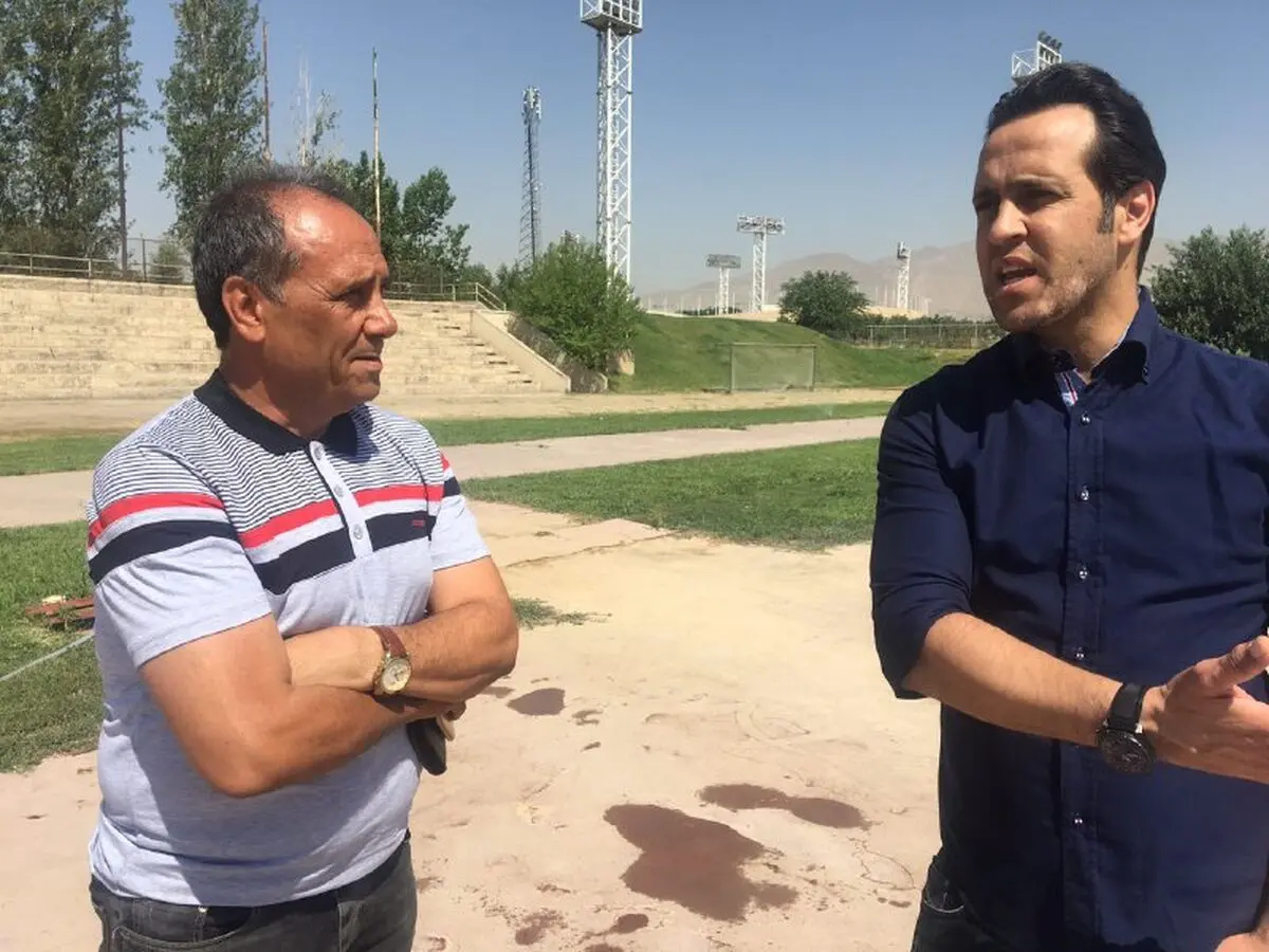 حضور پیشکسوت پرسپولیس در تمرین نفت تهران