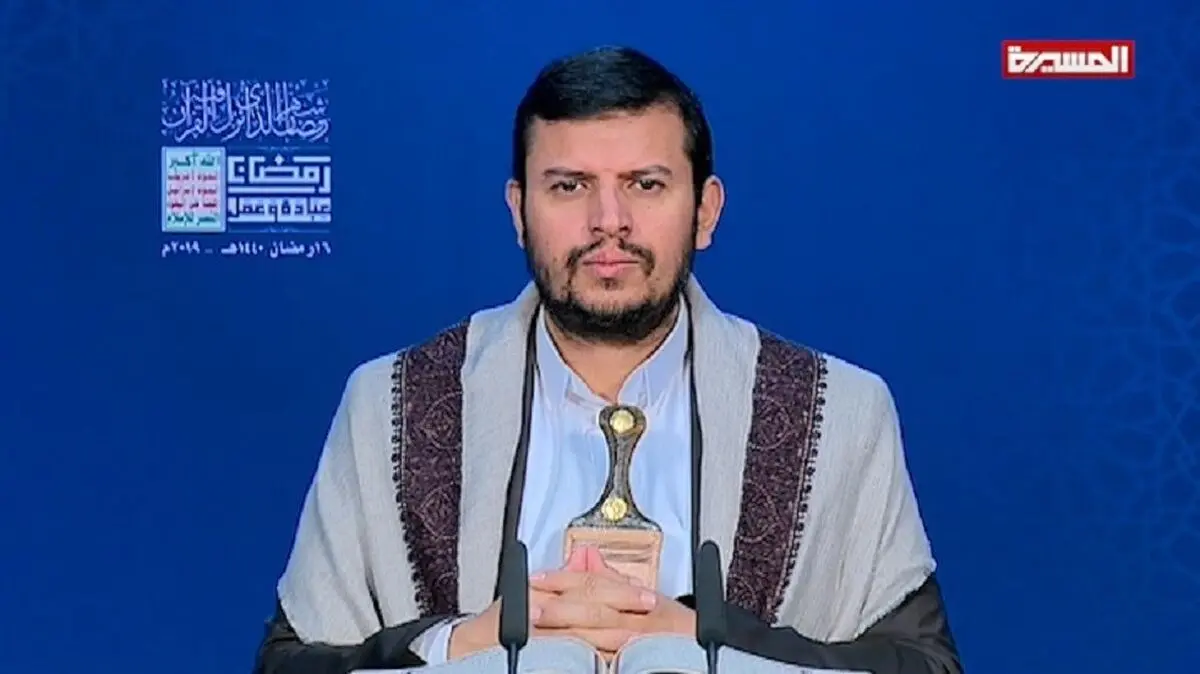 رهبر انصارالله یمن: سعودی­‌ها به ما دروغ می‌­بندند