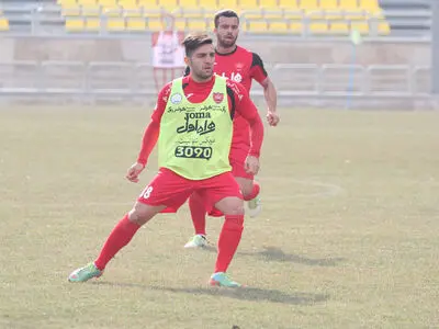 رفیعی و نریمان جهان در لیست پرسپولیس در دیدار برابر سایپا
