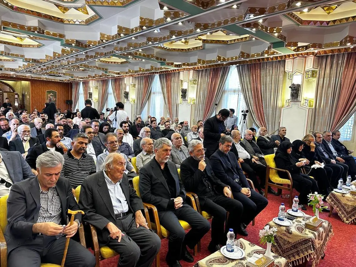 طاقت چکش خوردن به مرقد امام حسین (ع) را ندارم