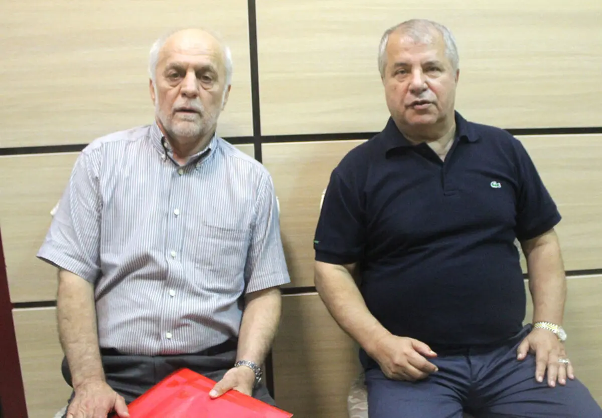 دختران پروین و خوردبین در ورزشگاه آزادی (عکس)