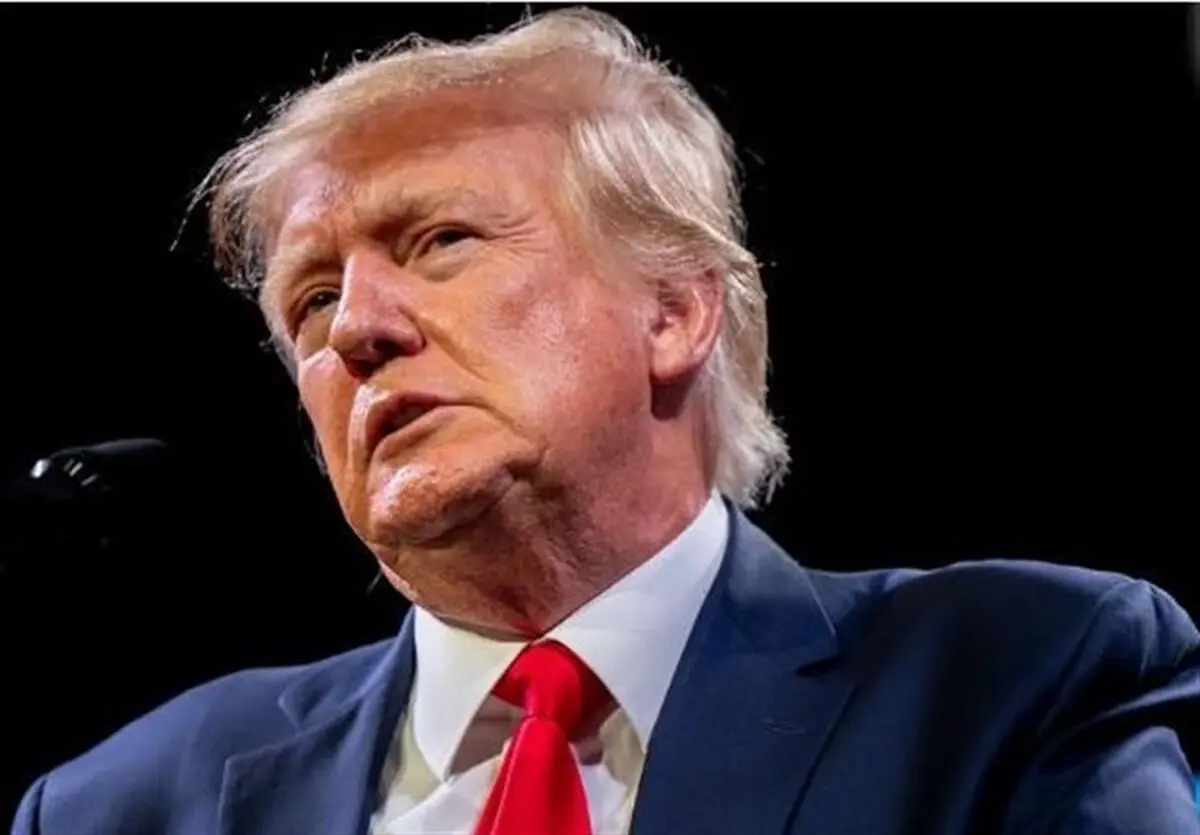  Trump’s Favorability Rating Drops to New Low: Poll
