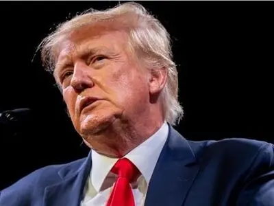 Trump’s Favorability Rating Drops to New Low: Poll