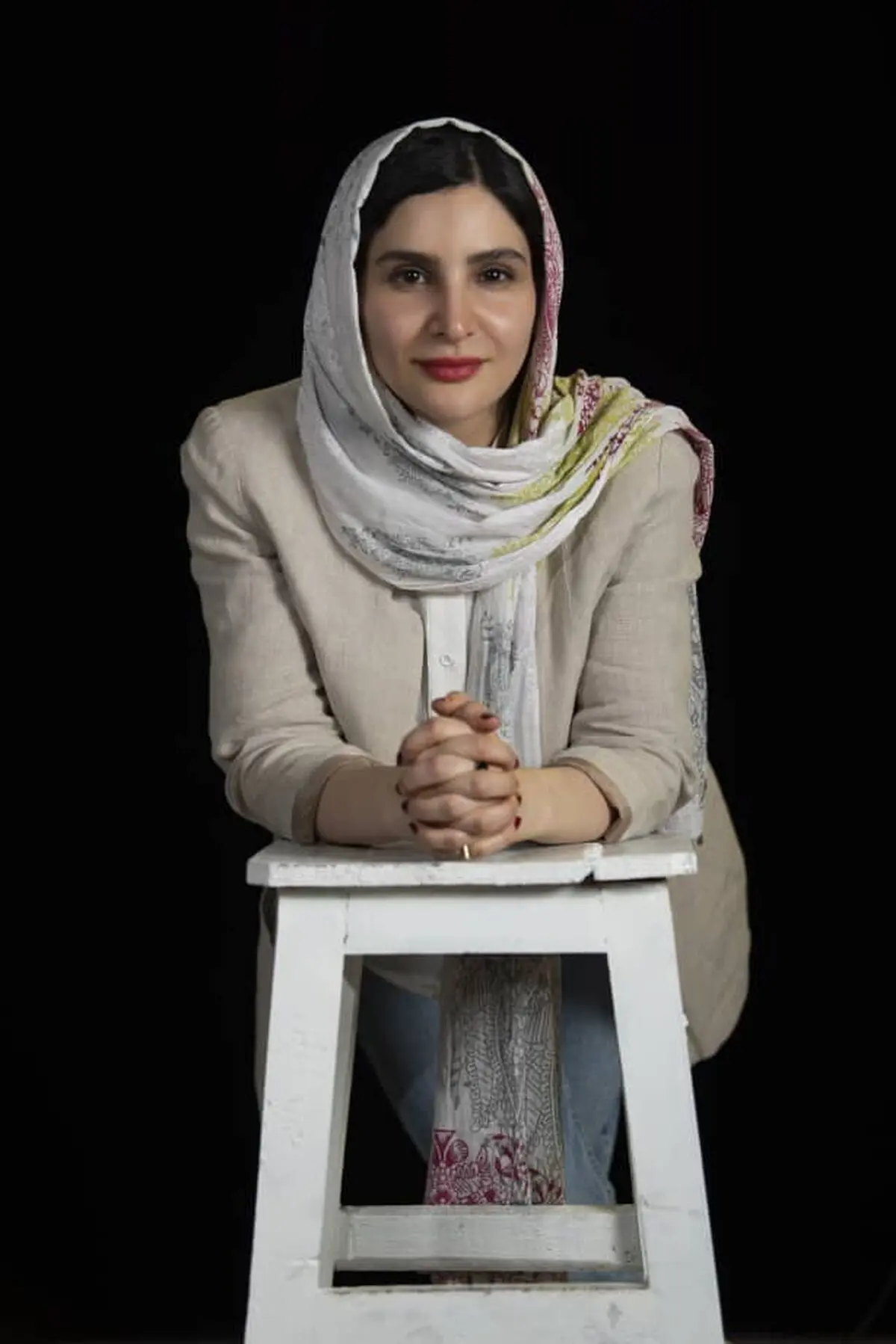 گلاب آدینه «بانوی محبوب من» را روی صحنه می‌برد